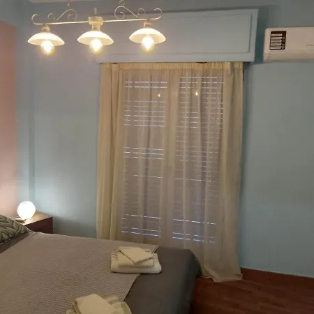 דירה Evangelli Apartment- An Oasis Inside The Center Of *